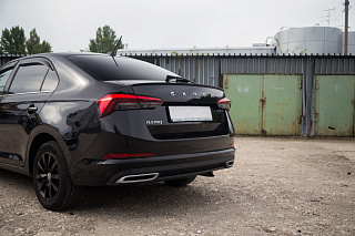 SILVER. Имитация насадок глушителя RS Style крашенные для Skoda Rapid II Gen (2020 - н.в.)